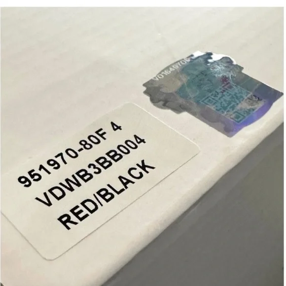 VON DUTCH NWT BLACK AND RED plaid bowling bag FULL INCLUSION - Picture 10 of 11